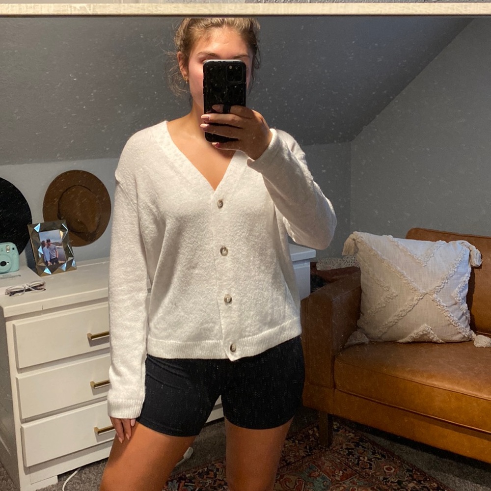 Long Sleeve Cardigan/ button up top